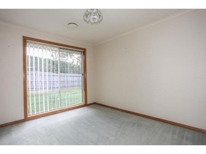14 Highland Crescent, Narre Warren South VIC 3805