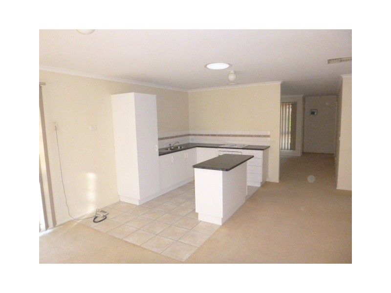 7/40 Victoria Road, Narre Warren VIC 3805