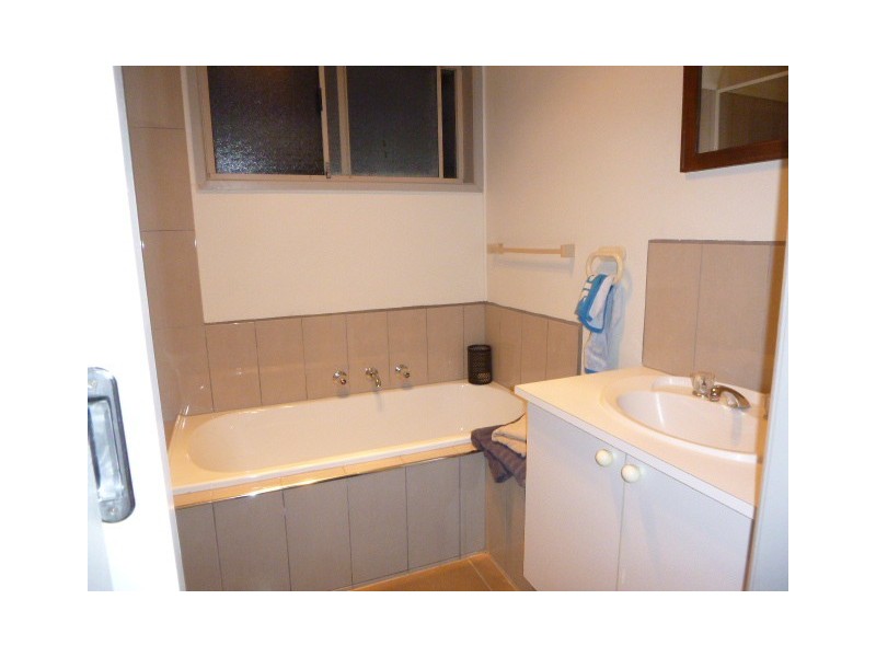 95 Fleetwood Drive, Narre Warren VIC 3805