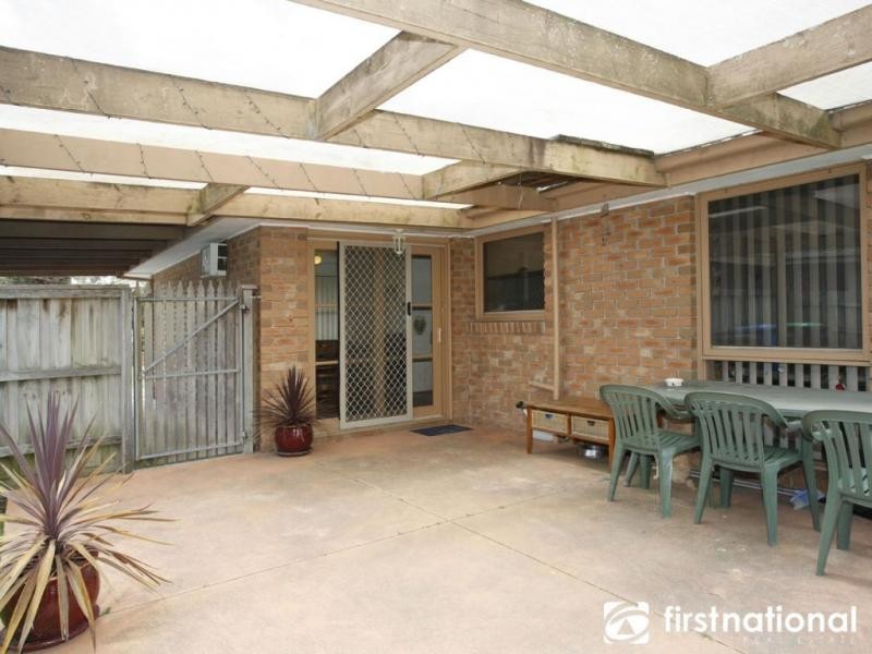 130 Warana Drive, Hampton Park VIC 3976