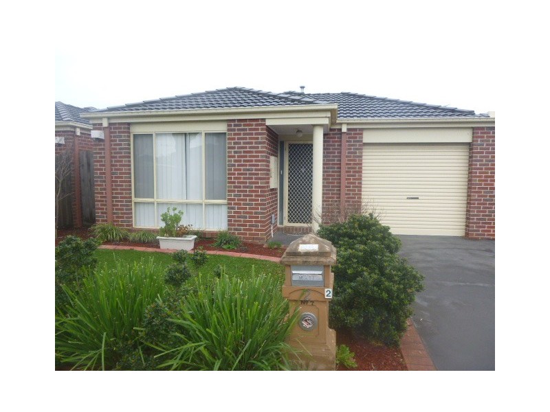 2/2 Willow Court, Narre Warren VIC 3805