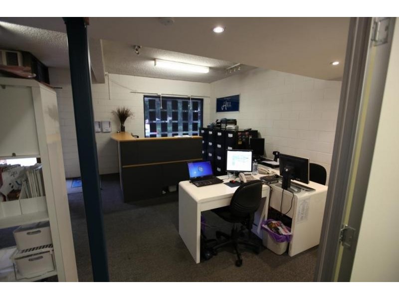 96 High Street, Berwick VIC 3806