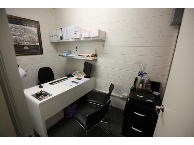 96 High Street, Berwick VIC 3806