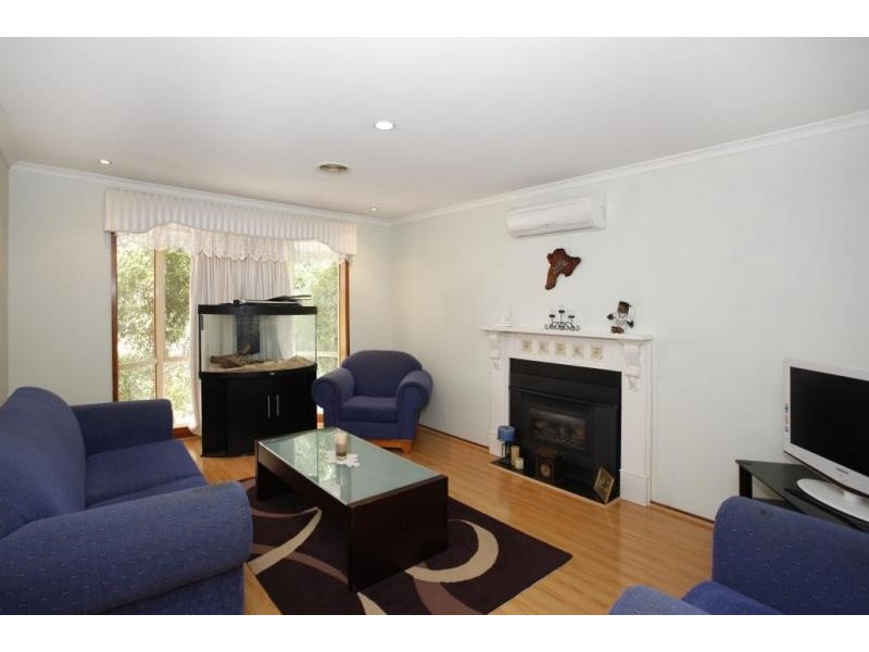 1 Fira Court, Narre Warren VIC 3805