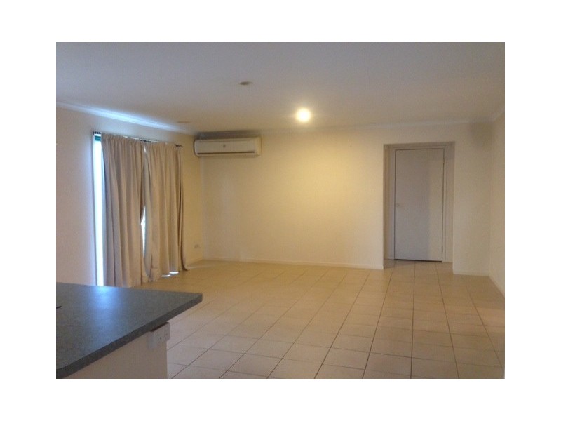14 Dryden Court, Berwick VIC 3806