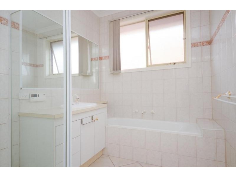 33 Harold Keys Drive, Narre Warren South VIC 3805