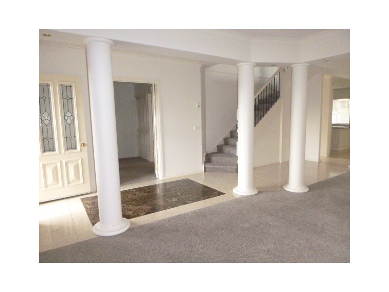 15 Homewood Boulevard, Hallam VIC 3803