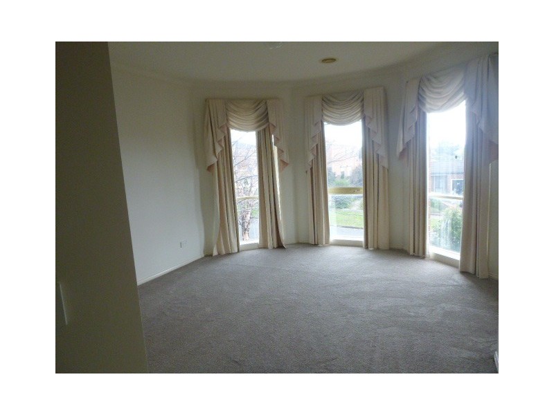 15 Homewood Boulevard, Hallam VIC 3803