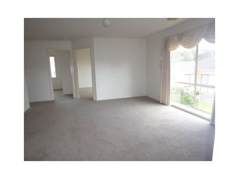 15 Homewood Boulevard, Hallam VIC 3803