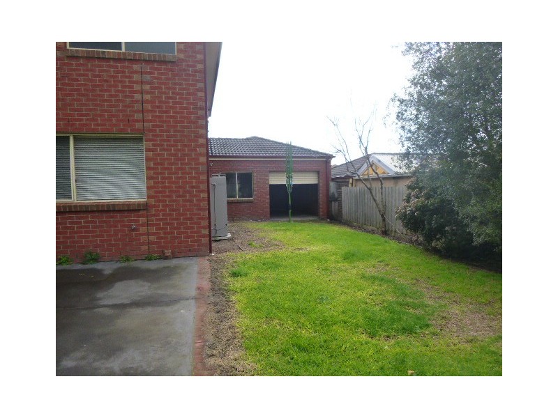 15 Homewood Boulevard, Hallam VIC 3803