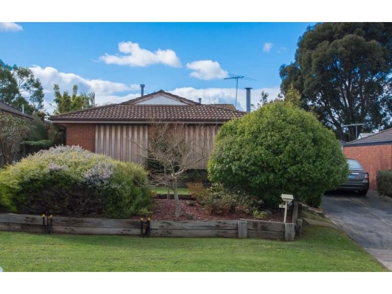 16 Coronata Court, Narre Warren VIC 3805