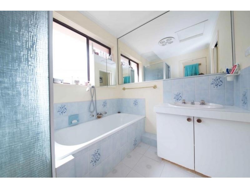 16 Coronata Court, Narre Warren VIC 3805