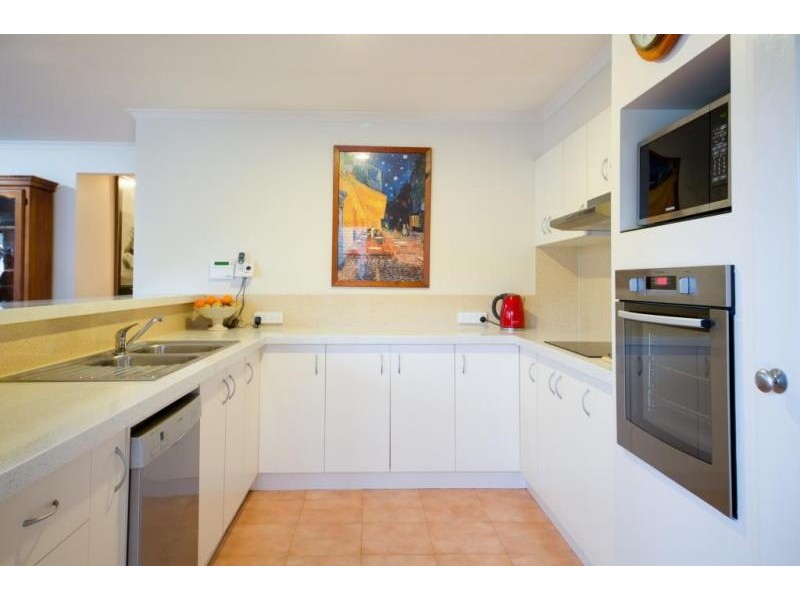 21 Vivienne Way, Berwick VIC 3806