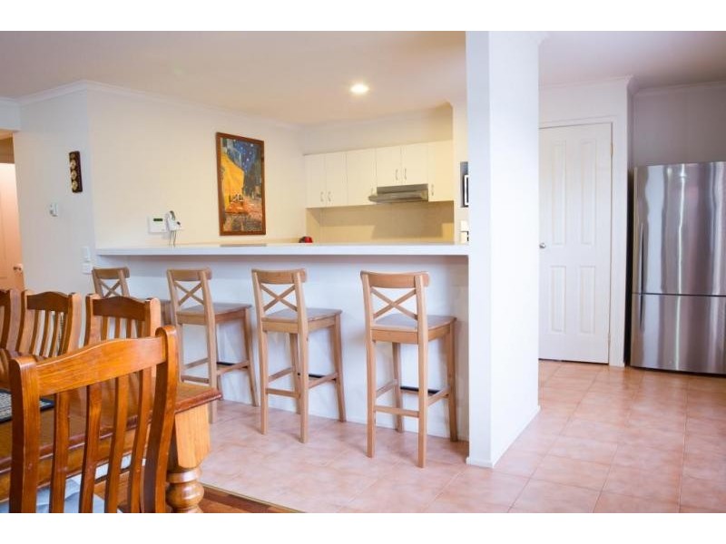 21 Vivienne Way, Berwick VIC 3806