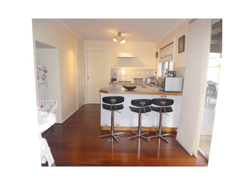 21B Murdoch Avenue, Narre Warren VIC 3805