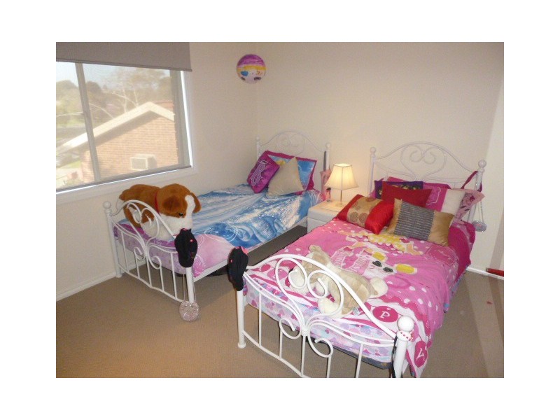 21B Murdoch Avenue, Narre Warren VIC 3805