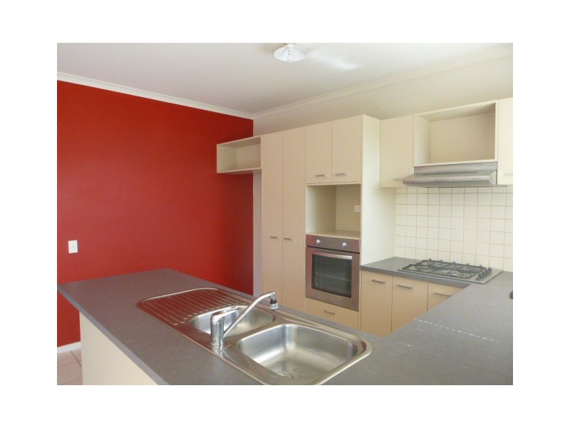 5 Ashcroft Close, Hallam VIC 3803