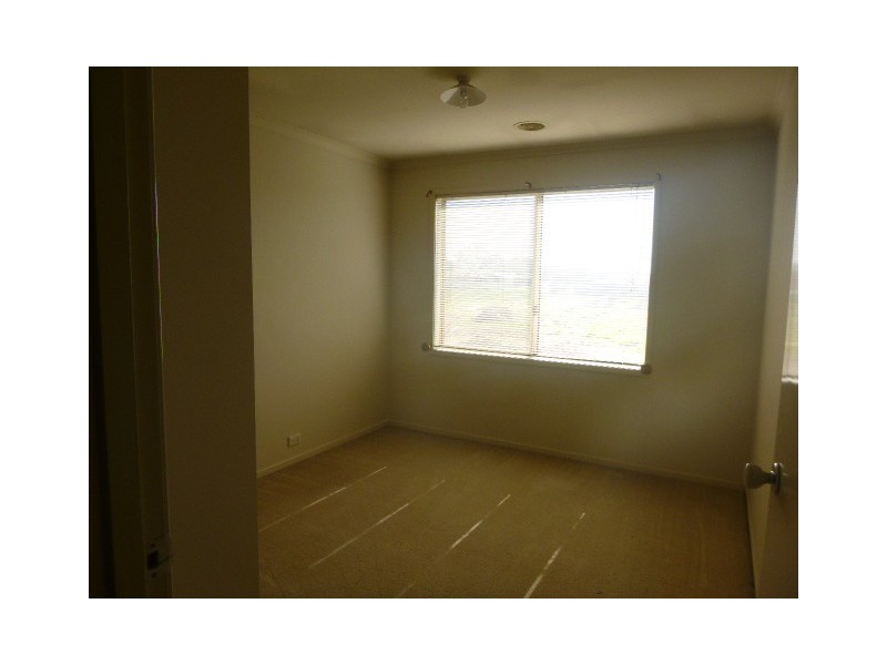 5 Ashcroft Close, Hallam VIC 3803