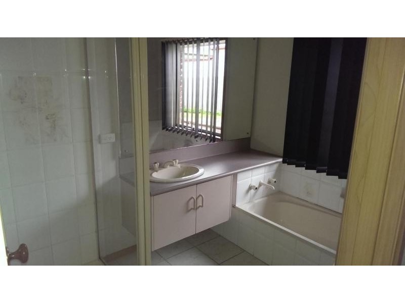 10 Karrum Karrum Court, Narre Warren South VIC 3805