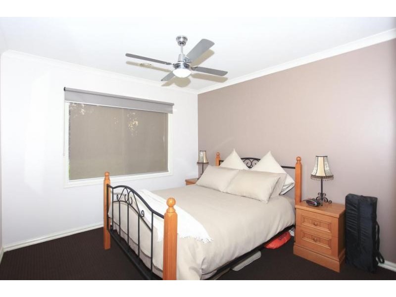 11-12 Hilton Court, Narre Warren North VIC 3804