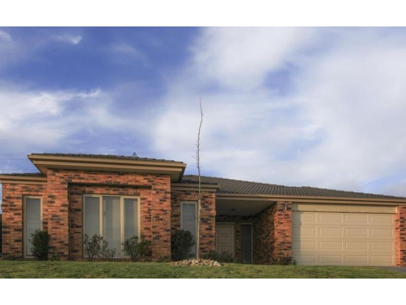 11-12 Hilton Court, Narre Warren North VIC 3804