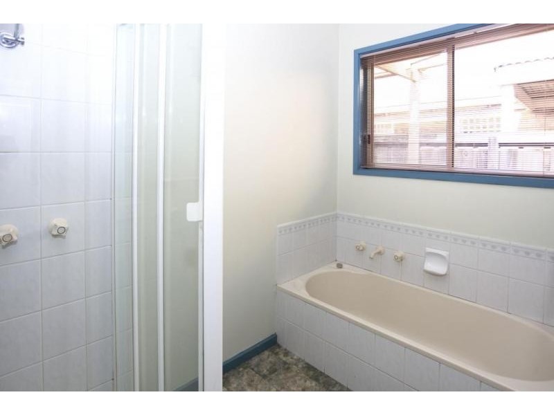 1 Burwood Court, Narre Warren VIC 3805