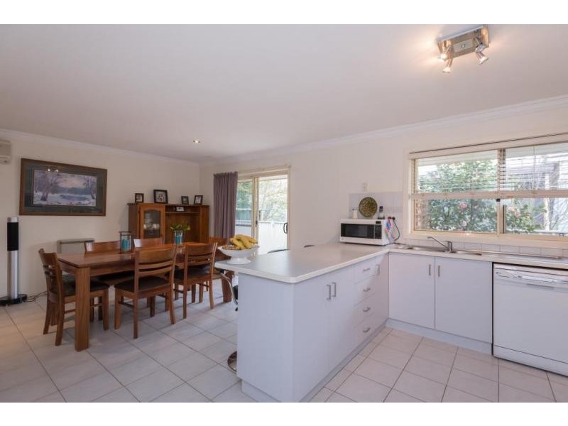26 Station Street, Officer VIC 3809