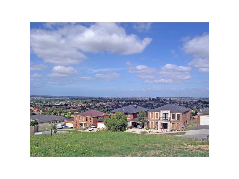 233 The Rise, Narre Warren VIC 3805