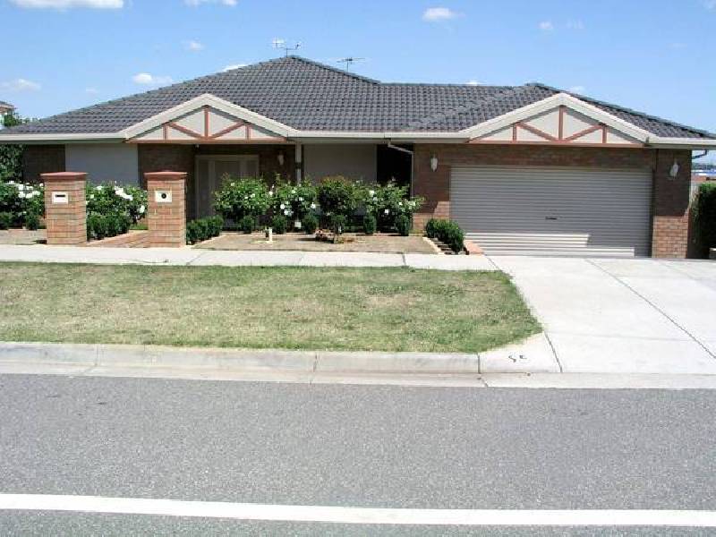 35 Ryelands Drive, Narre Warren VIC 3805