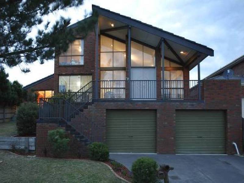Kallara Crescent, Narre Warren VIC 3805