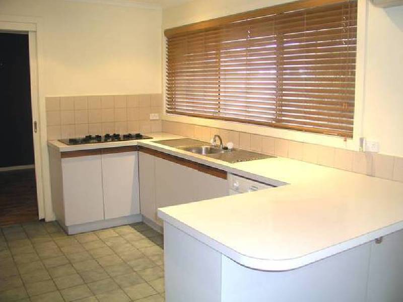 24 Wittenberg Court, Narre Warren VIC 3805