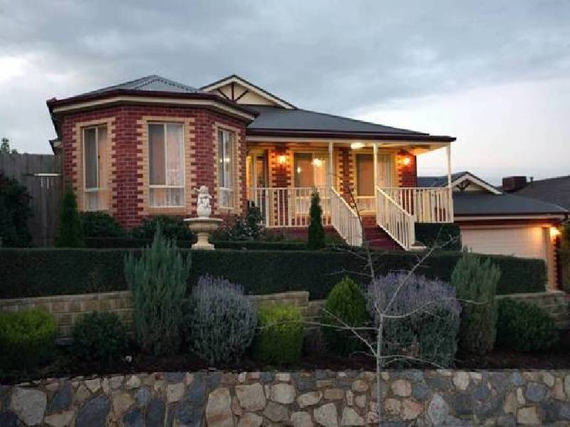 43 Coachwood Drive, Narre Warren VIC 3805