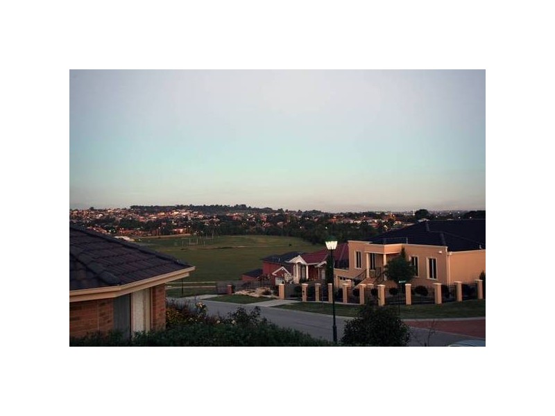 43 Coachwood Drive, Narre Warren VIC 3805