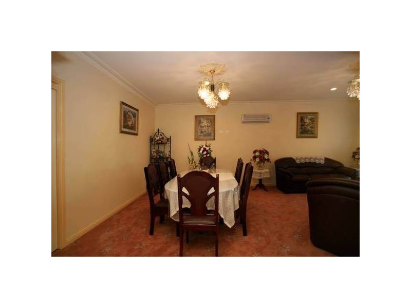 43 Coachwood Drive, Narre Warren VIC 3805