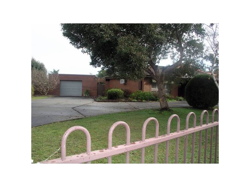 6 Ann Street, Beaconsfield VIC 3807
