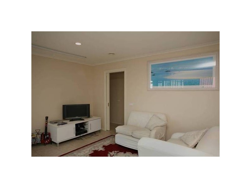 Milfull Court, Narre Warren VIC 3805