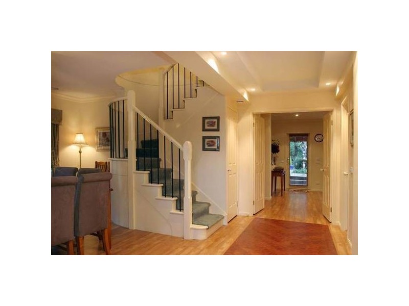 The Promenade, Narre Warren South VIC 3805