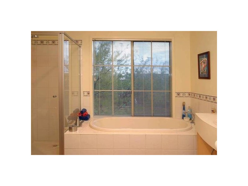 The Promenade, Narre Warren South VIC 3805