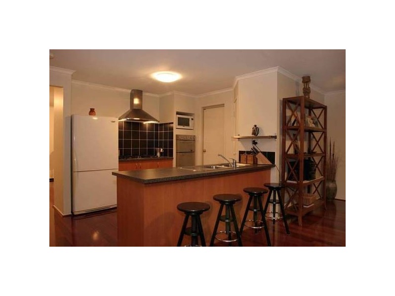 10 Dover Court, Narre Warren South VIC 3805