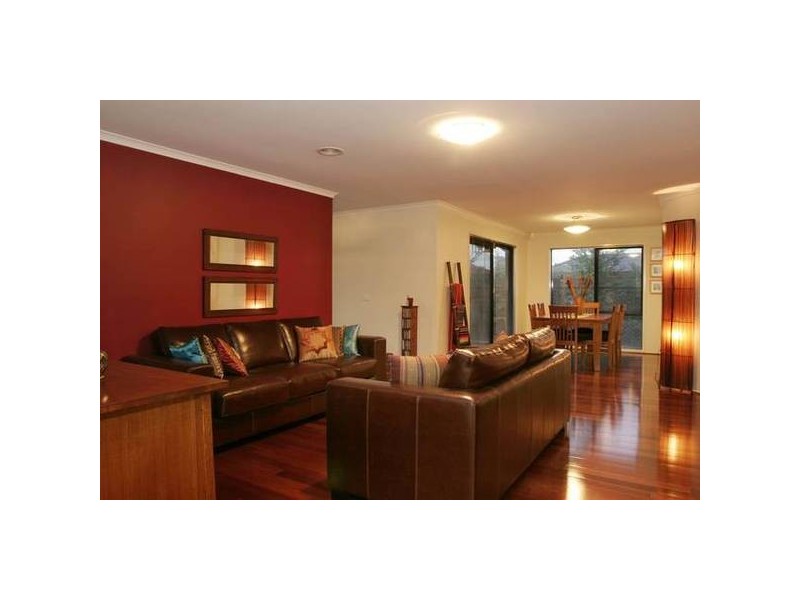 10 Dover Court, Narre Warren South VIC 3805