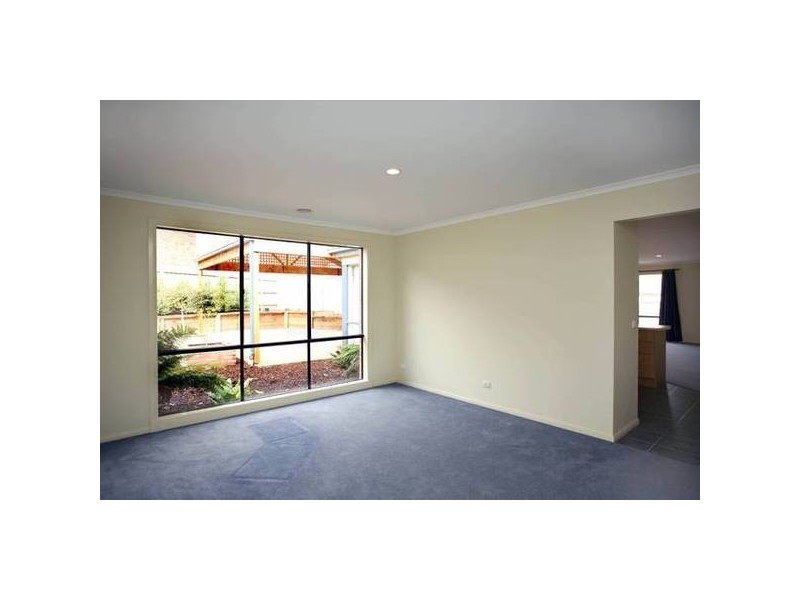 Blue Wren Place, Berwick VIC 3806