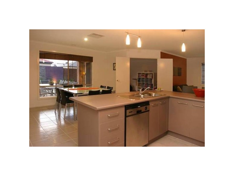 Drovers Retreat, Narre Warren South VIC 3805