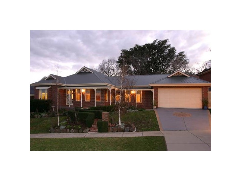 Coachwood Crescent, Narre Warren VIC 3805