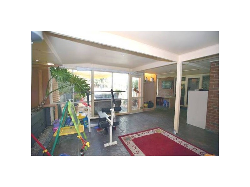 Eskdale Court, Narre Warren VIC 3805