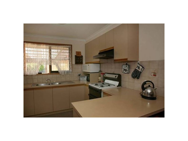 Pentland Drive, Narre Warren VIC 3805