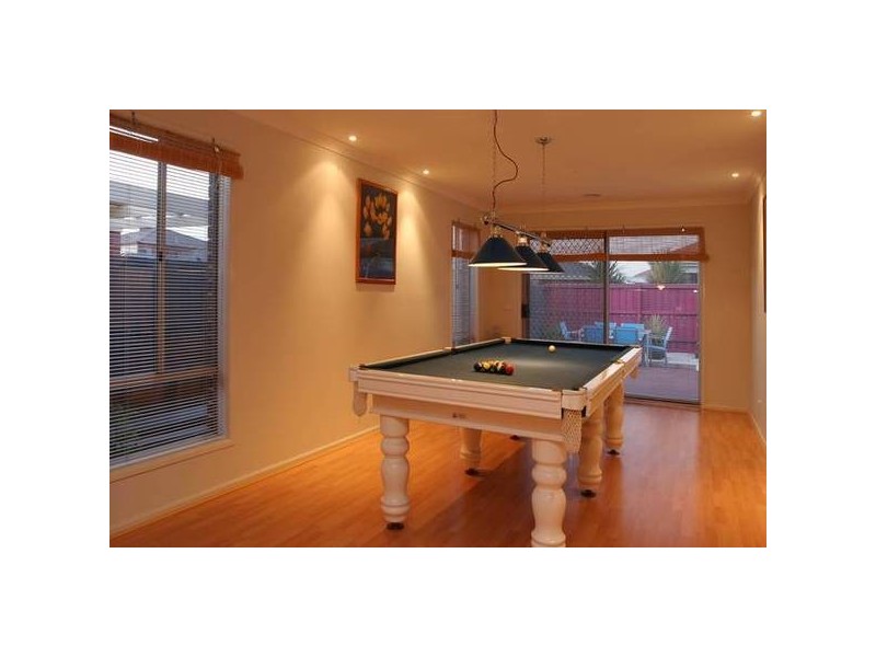 45 Chisholm Crescent, Narre Warren VIC 3805