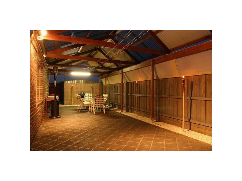 45 Chisholm Crescent, Narre Warren VIC 3805