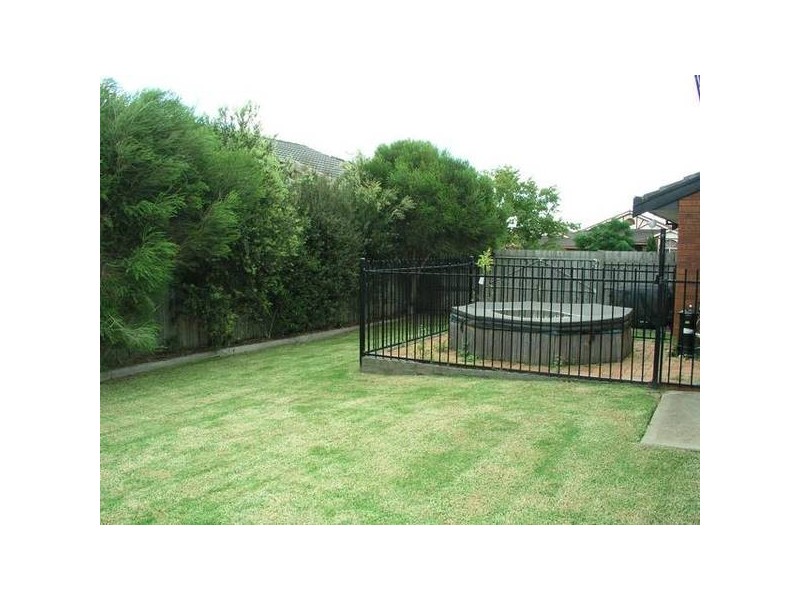 Edmonds Street, Narre Warren VIC 3805