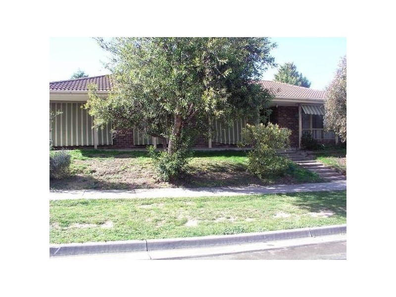 Shiraz Cescent, Narre Warren VIC 3805