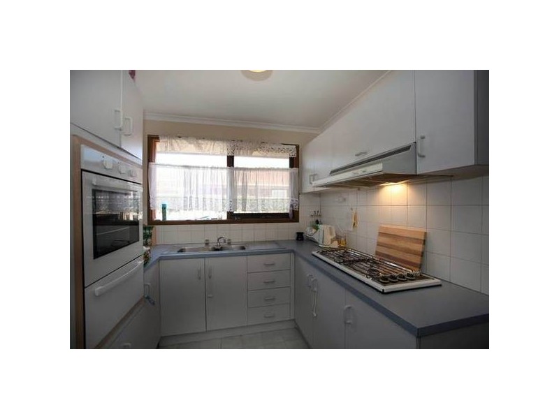 10 Wesley Drive, Narre Warren VIC 3805